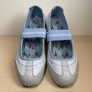 KangaROOS Mary Jane White Leather - Size 8, Preowned